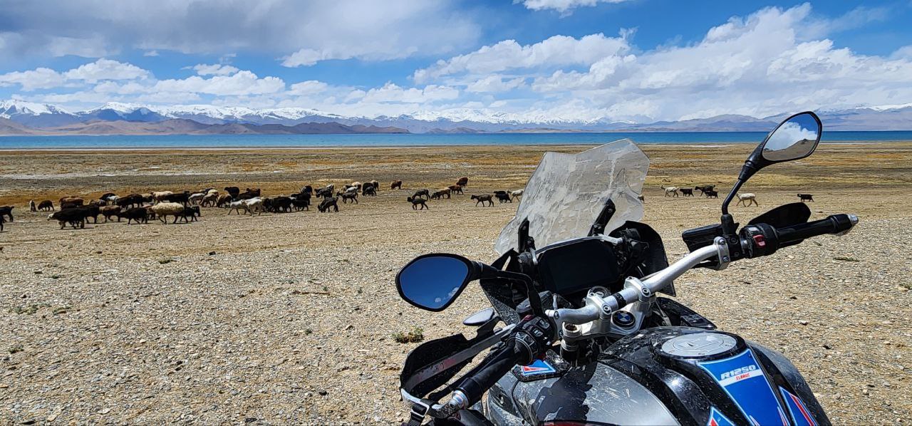 Pamir mototour with Rusmototravel